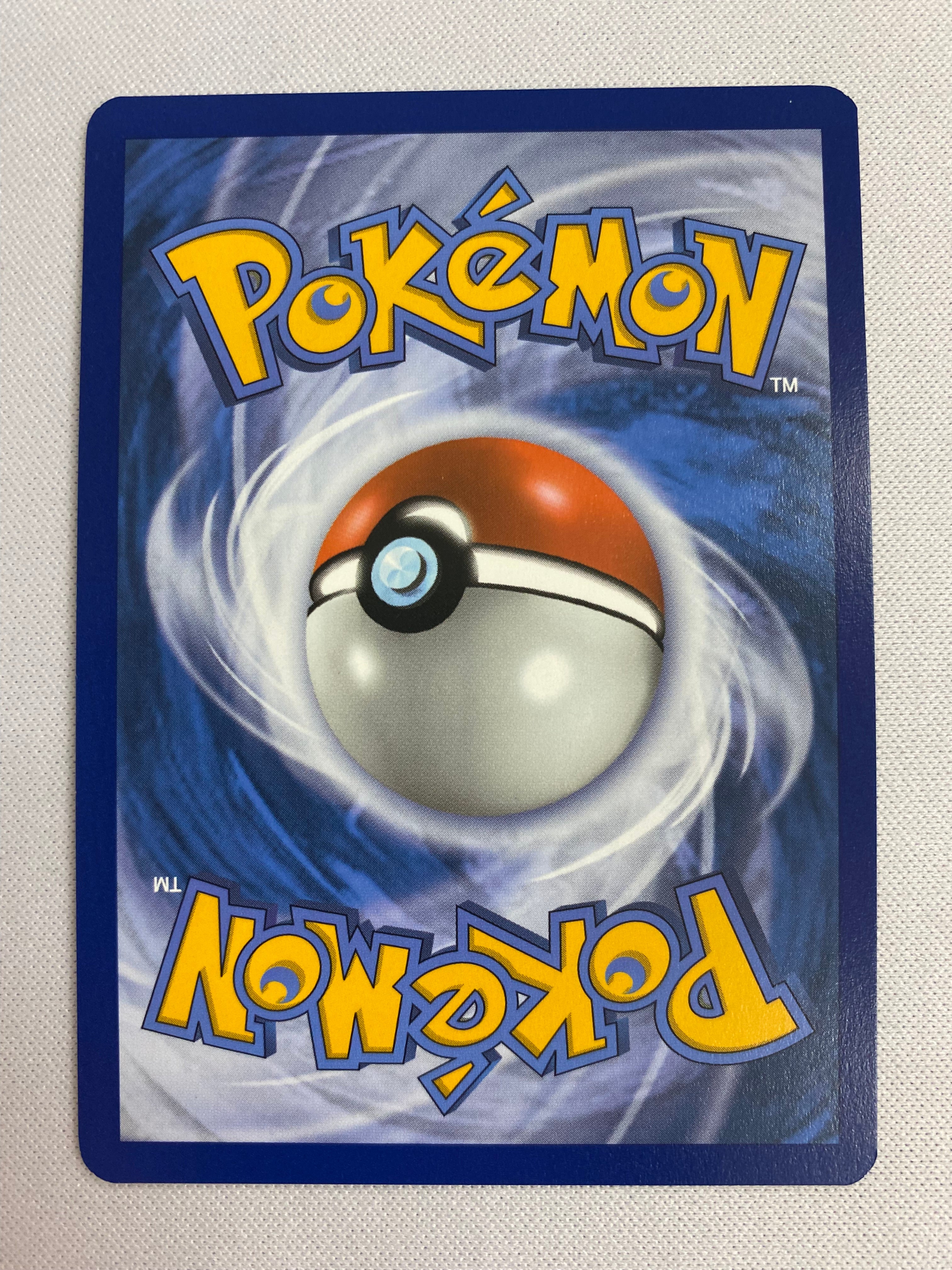 Boltund  075/202 Sword  Shield Holo Rare Pokemon Card  NM - Image 2