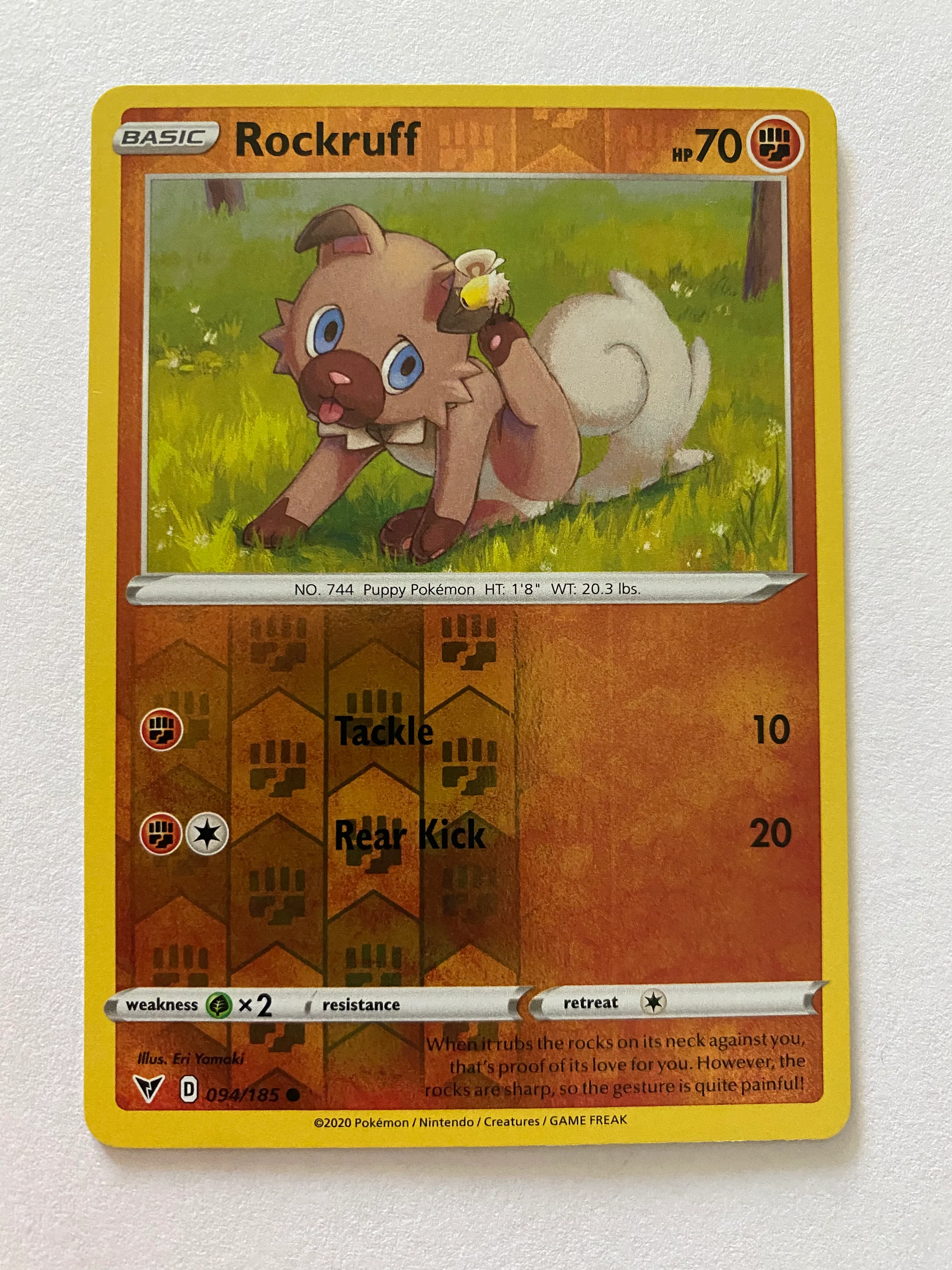 Rockruff 094/185 Reverse Holo  Vivid Voltage  NM