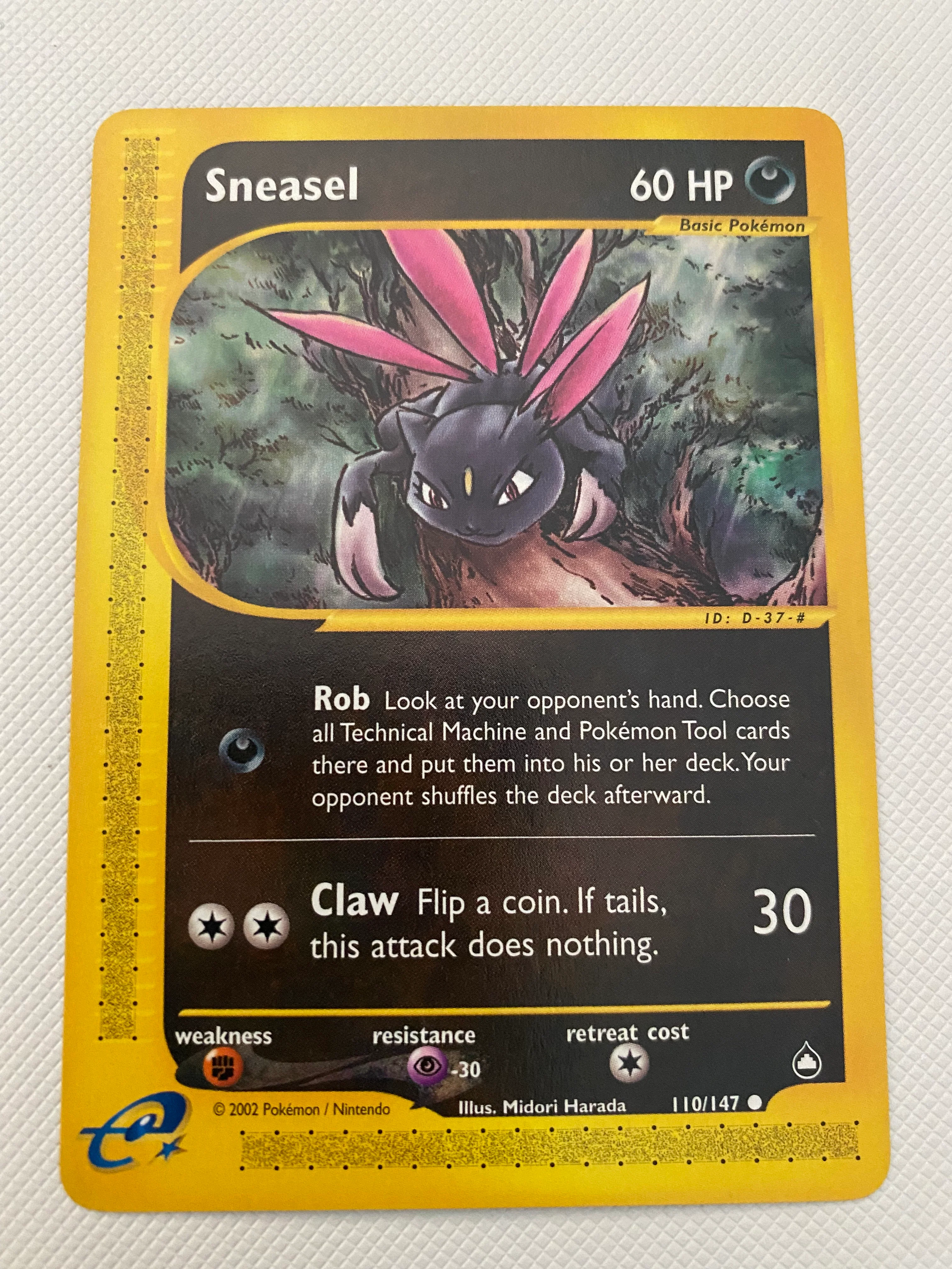 Sneasel 110/147 Common Pokemon Aquapolis Near Mint